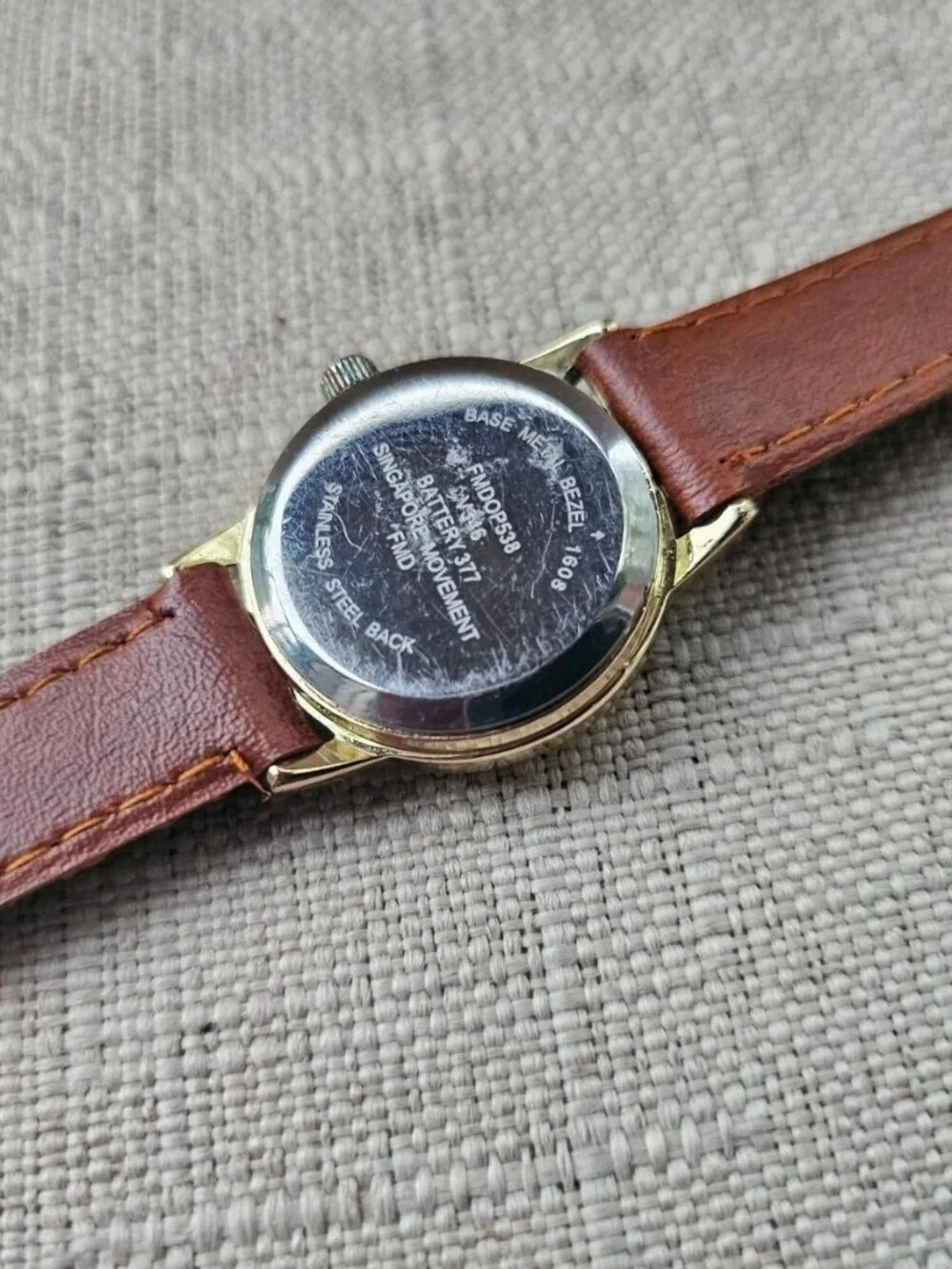 fmd ladies wristwatch